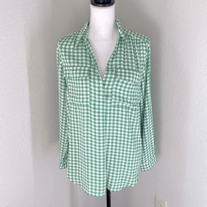 Ann Taylor green and white checkered long sleeve blouse size M